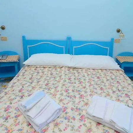 Terme Marina فندق 3*