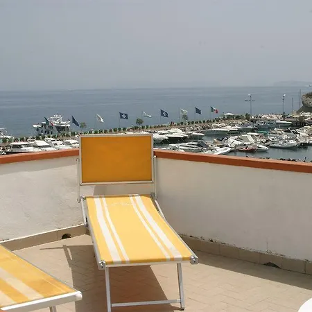 Terme Marina فندق